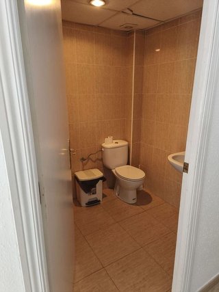 Local comercial en alquiler en La Calzada en Sevilla
