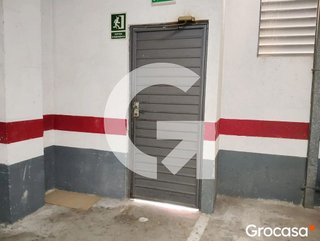 Garaje en venta en La Vall d'Hebron en Barcelona
