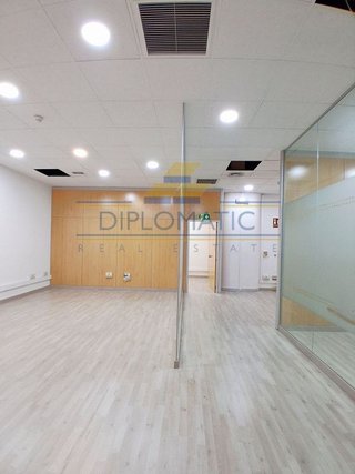 Oficina en venta en San Fermín en Madrid