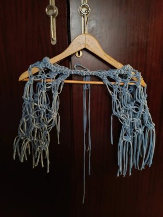 Torera macramé azul