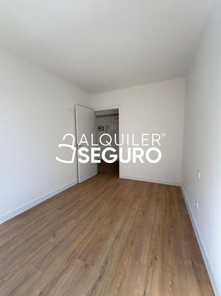 Piso en alquiler en Ensanche de Vallecas - Valdecarros en Madrid