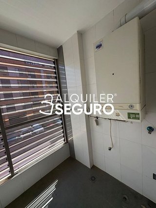 Piso en alquiler en Ensanche de Vallecas - Valdecarros en Madrid