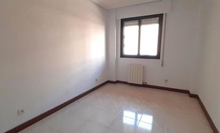 Piso en alquiler en Delicias en Valladolid