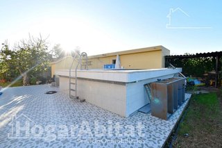 Chalet en venta en Oliva Playa en Oliva
