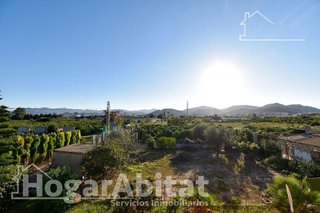 Chalet en venta en Oliva Playa en Oliva