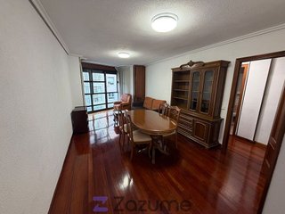 Piso en alquiler en Numancia - San Fernando en Santander