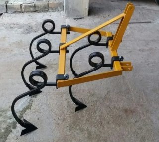 Cultivador minitractor 5 brazos