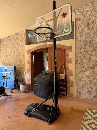 Cesta de baloncesto portátil robusta