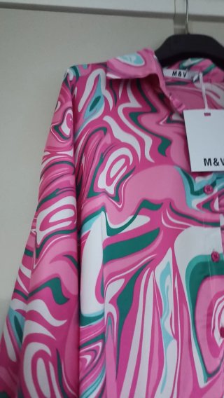 Set Pantalone + camicia nuovi con cartellino