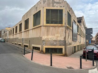 Terreno en venta en Crevillent