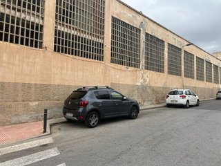 Terreno en venta en Crevillent