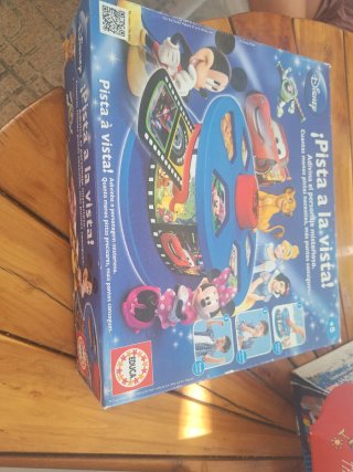 Juego de mesa Disney ¡Pista a la vista!