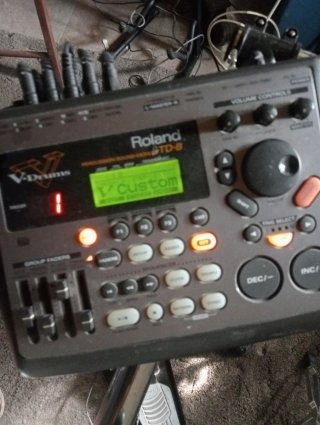 Roland V-Drums