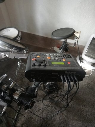 Roland V-Drums