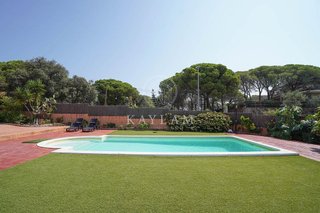 Chalet en venta en Urbanitzacions en Lloret de Mar