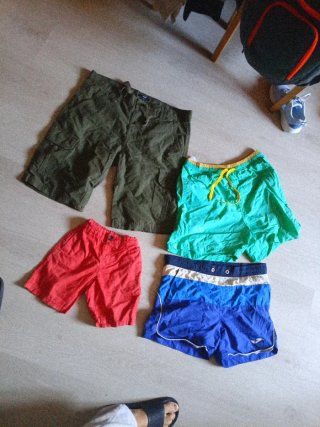 Pantalones cortos estampados y lisos 1€ cu desliza