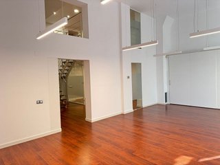 Oficina en alquiler en La Dreta de l'Eixample en Barcelona