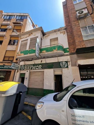 Local comercial en venta en Carolinas Altas en Alicante