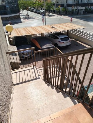 Casa adosada en alquiler en Playa de Gandia en Gandia