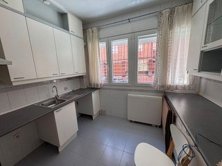 Piso en venta en Valdezarza en Madrid