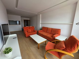 Piso en alquiler en Cuatro Caminos - Plaza de la Cubela en Coruña (A)