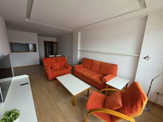 Piso en alquiler en Cuatro Caminos - Plaza de la Cubela en Coruña (A)