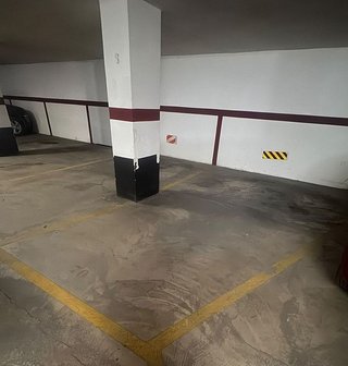 Garaje en alquiler en El Pla del Remei en Valencia