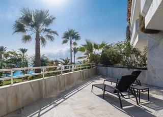Piso en alquiler en Las Lomas de Río Verde en Marbella