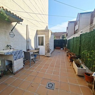 Casa adosada en alquiler en Oliver en Zaragoza