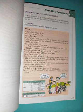libro: Parlem-ne 33 situacions de català pràctic