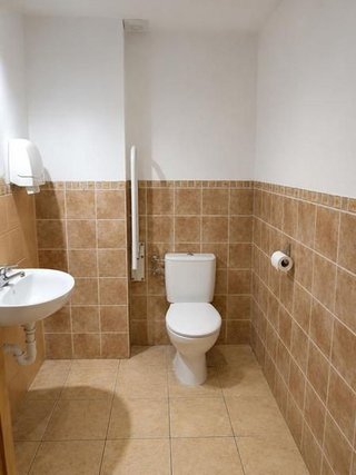 Local comercial en alquiler en Centro Urbano en Estepona