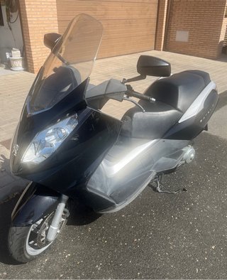Peugeot Satelis 125 Negra