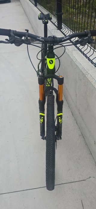 Bicicleta GW Scorpion Fibra Carbono