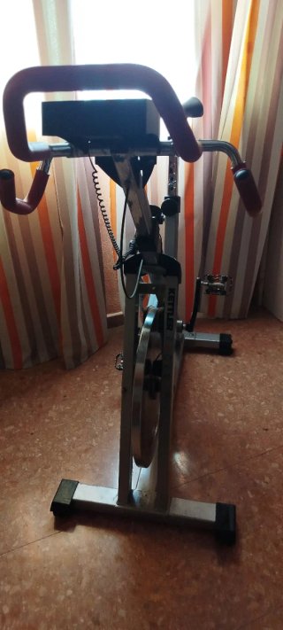 Bicicleta Spinning Kettler Racer (Para reparar)