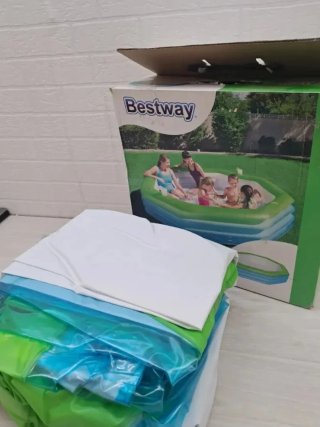 Piscina Hinchable Infantil Bestway 250x250x51 cm