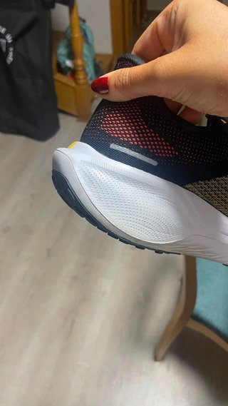 Nike Pegasus 41 Talla 44 Precio original 140€