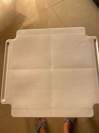 Mesa auxiliar de jardín de plástico
