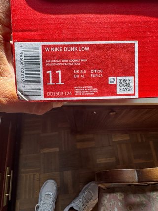 Nike Dunk Marrón y Blanco