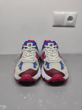 New Balance 574 Yurt Salehe Bembury Blanco 43