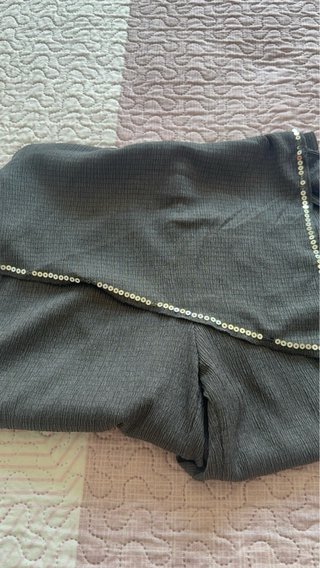 Pantalón gris elegante