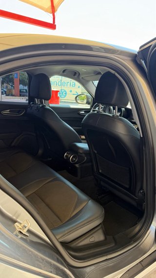 Alfa Romeo Giulia 2017