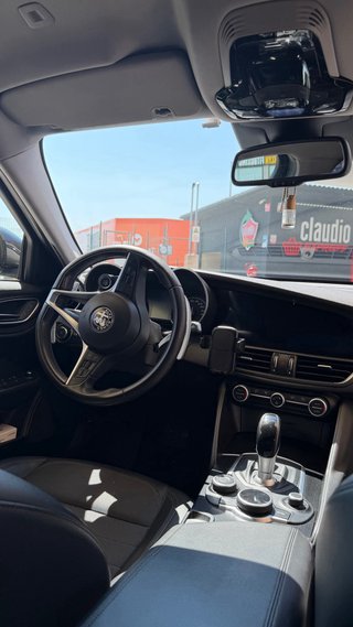Alfa Romeo Giulia 2017