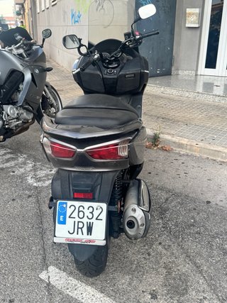 Honda Forza 300 Maxi Scooter 2016