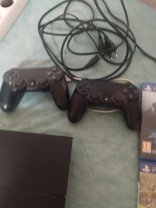 Consola Sony PS4 Pro 1TB Negra
