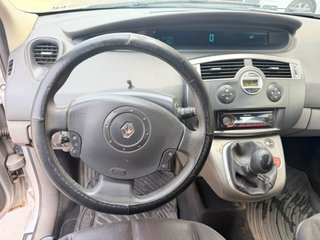Renault Grand Scenic 2005