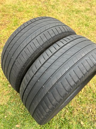 Neumáticos Bridgestone 225/45 R17
