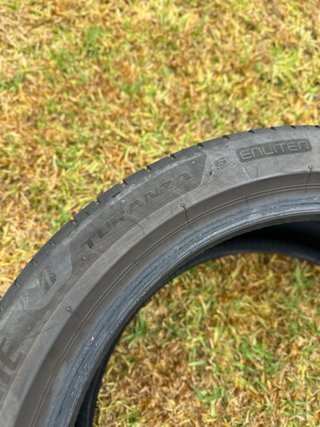 Neumáticos Bridgestone 225/45 R17