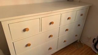 Cómoda 8 cajones Ikea Hemnes