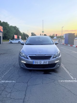 Peugeot 308 2015