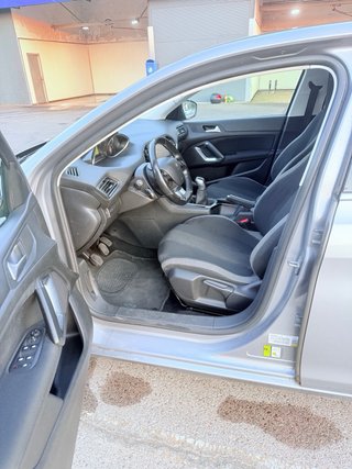 Peugeot 308 2015